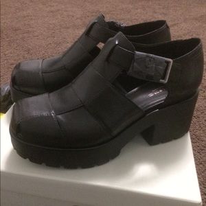 Vagabond Black Dioon Block Sandals